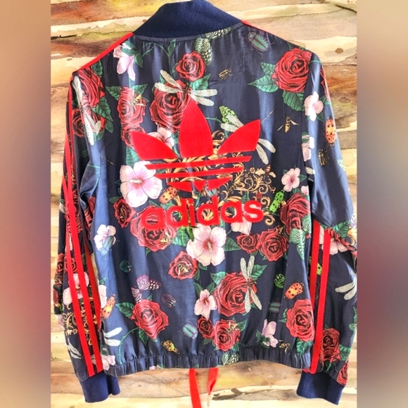 ADIDAS x RITA ORA Superstar Roses Baroque Butterflies Blue Red Track Jacket XS - Picture 5 of 16